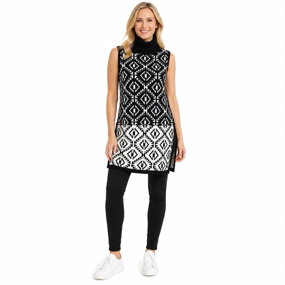 Romeo Juliet Couture Tunic Turtleneck Sweater Sleeveless Tribal Print Medium